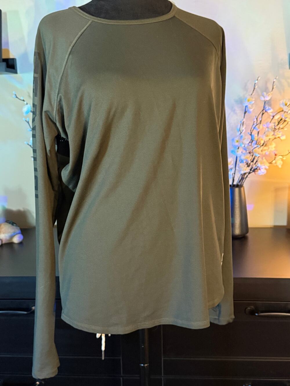 Victoria's Secret Pink Mesh Top NWOT Size XS Green
